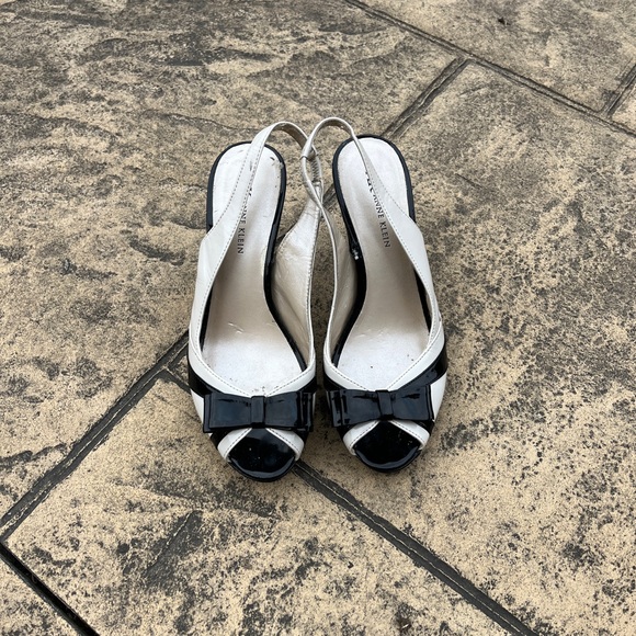 2000s Anna Klein Heels - Picture 2 of 2